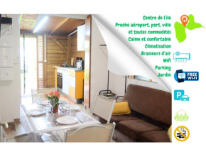 L'Escapade Antillaise, T2 calme, proche de tout, jardin